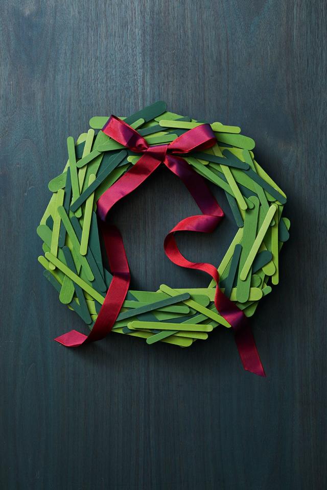 popsicle stick christmas wreath