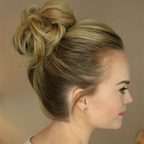 classic messy bun, mom bun, easy hair for moms