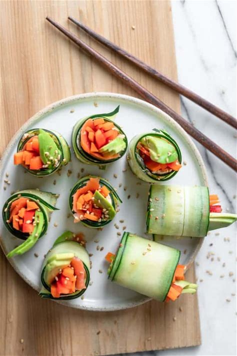 cucumber sushi roll