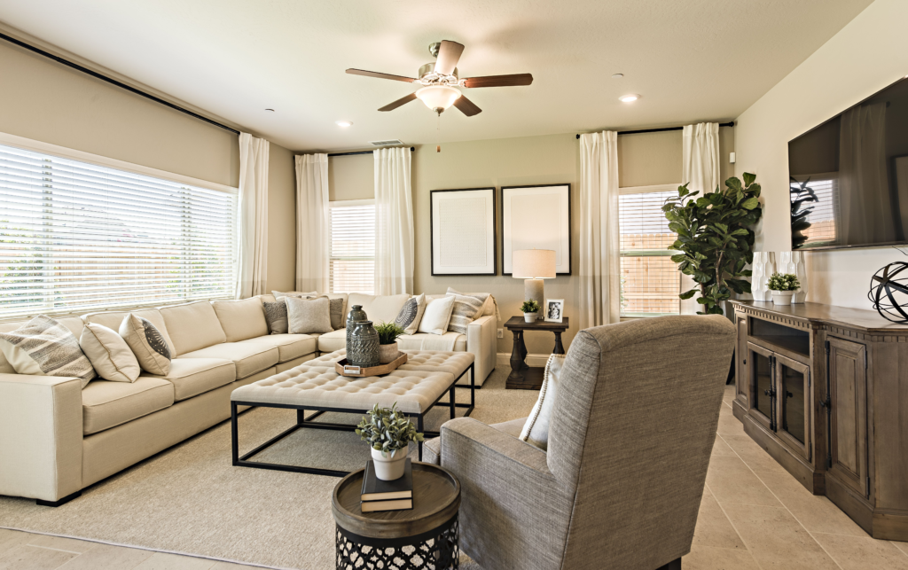 spring decor, neutral color decor, interor design, living room decor example