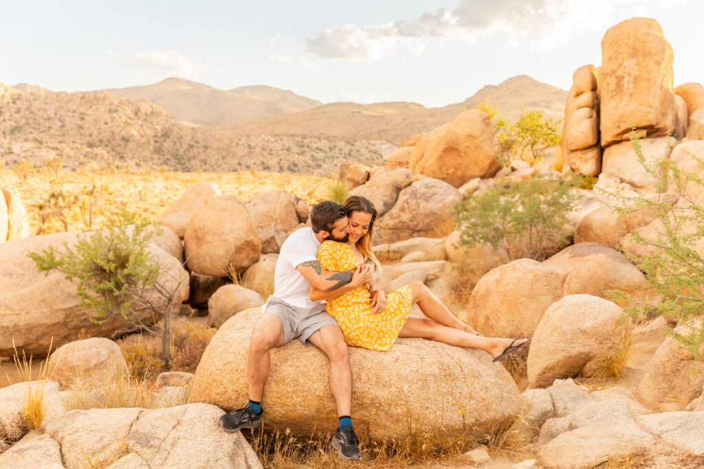 couple in joshua tree national park, joshua tree couple shoot