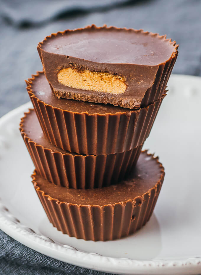 keto peanut butter cups, healthy peanut butter cup recipe