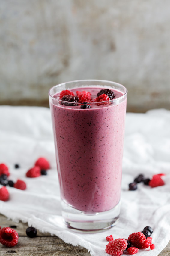 chia seed banana berry smoothie recipe