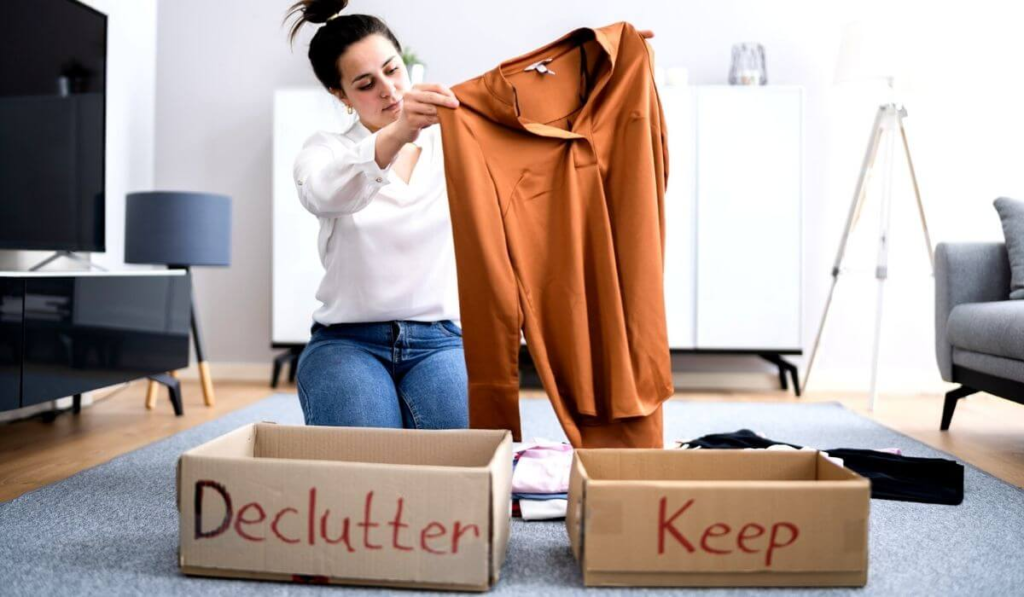 Motivation To Declutter: Let's Clean Up and Clean Out