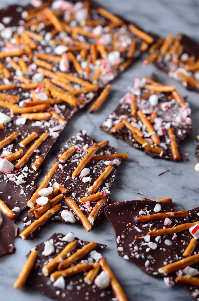 ghost  halloween chocolate bark