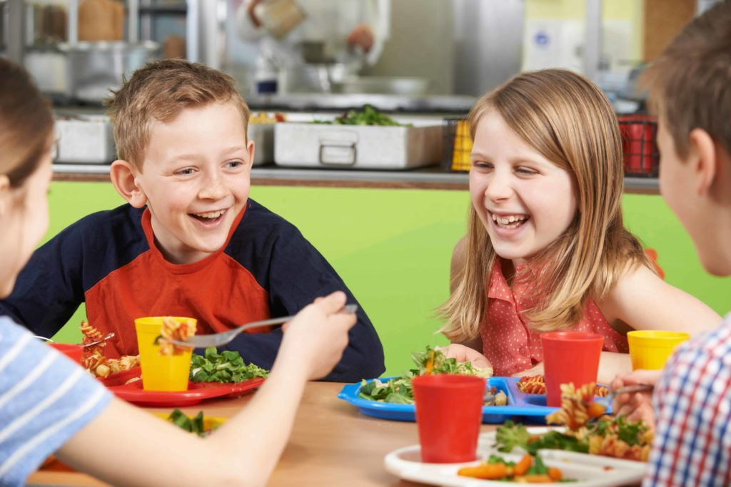 family lunch ideas, kids smiling during lunch